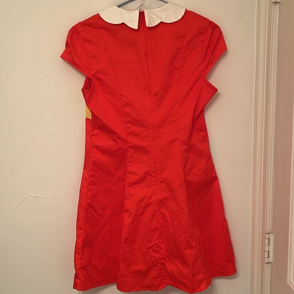 Delia’s dress - Picture 2 of 4